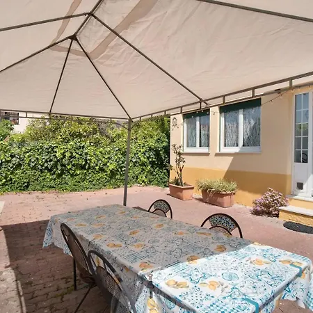 Casa Thea
